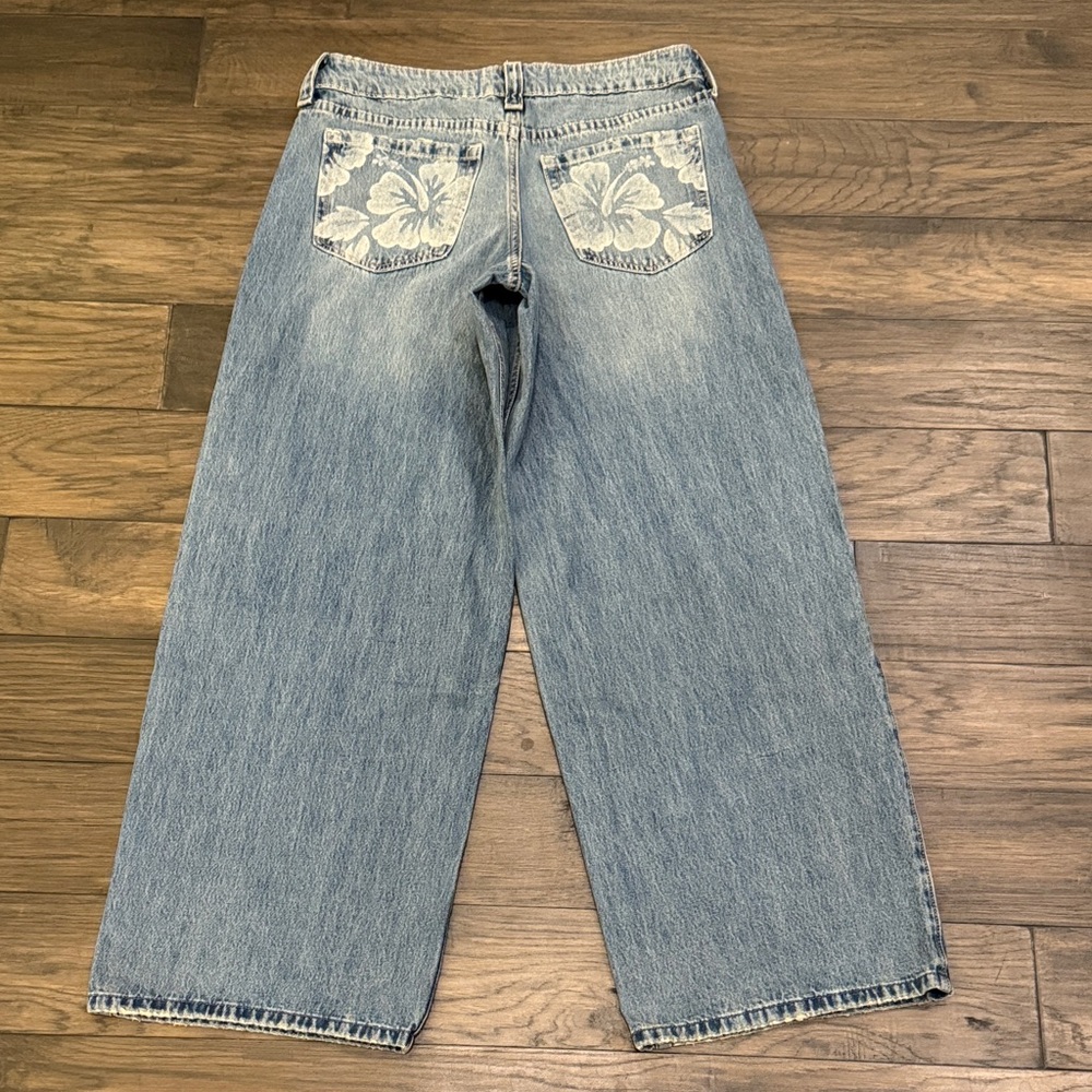 Hollister Light Blue Low-rise Super Baggy Jeans - Picture 3 of 5